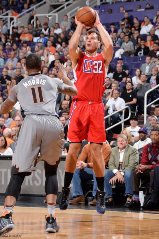 CBA状元区俊炫场均2.7分续约日本球队 榜眼孙思尧1.6分被放弃